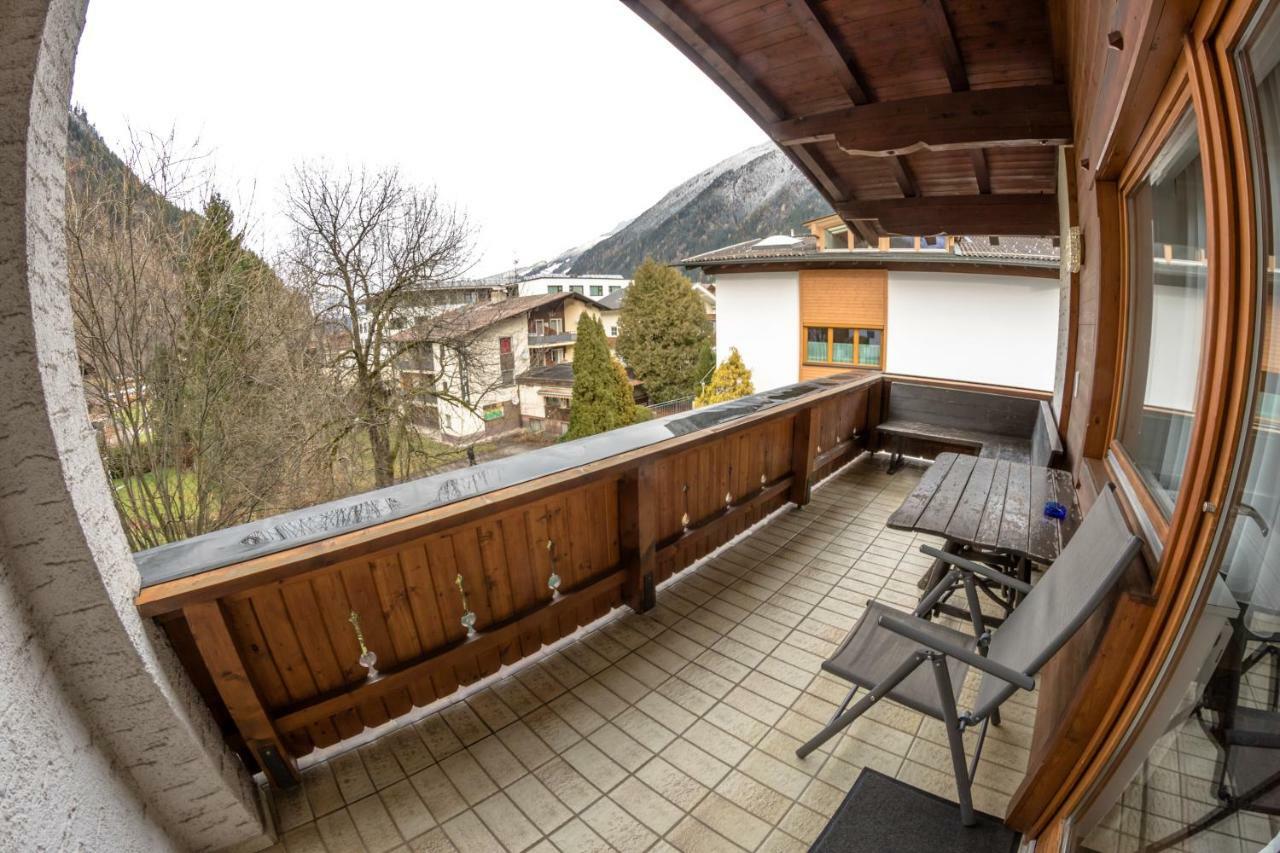 Landhaus Alpenrose Майрхофен Экстерьер фото